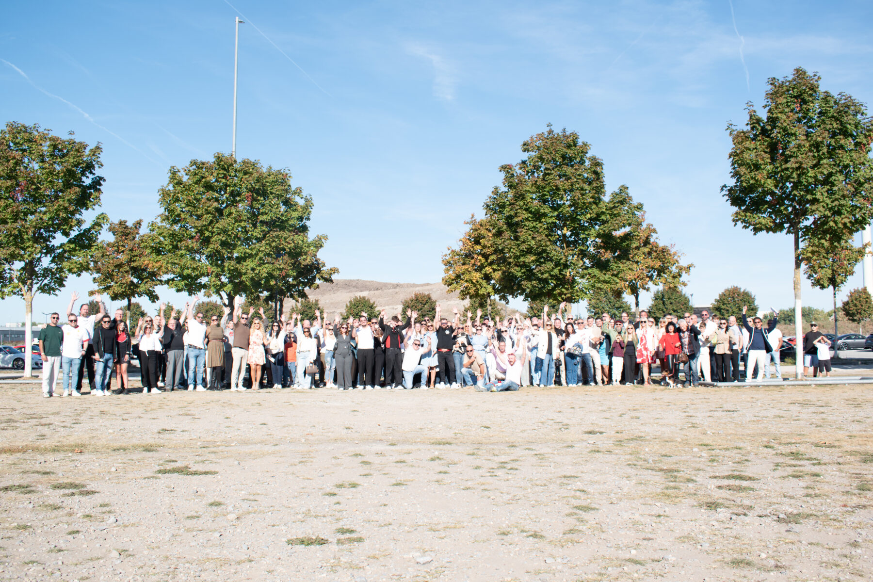 Gold Run Sportwagen und Teilnehmer an der Motorworld